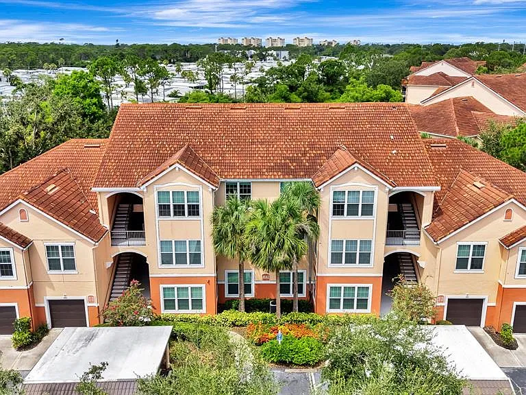4142 Central Sarasota Pkwy #1426 — Photo 1