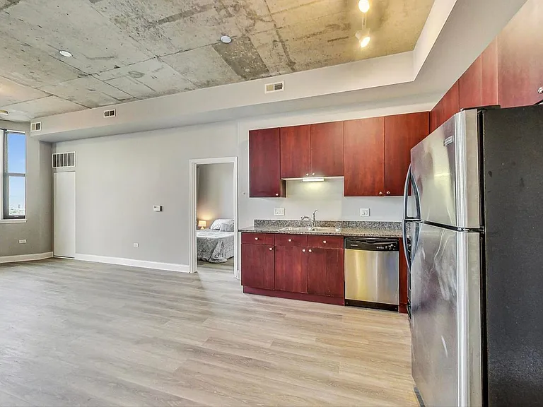 1464 S Michigan Ave #1707 — Photo 3