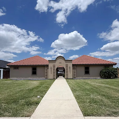 304 S Ridge Ln #1 Photo 1