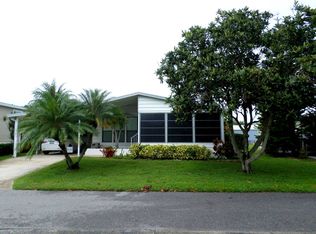 5965 Essex Ln, Sarasota, FL 34233