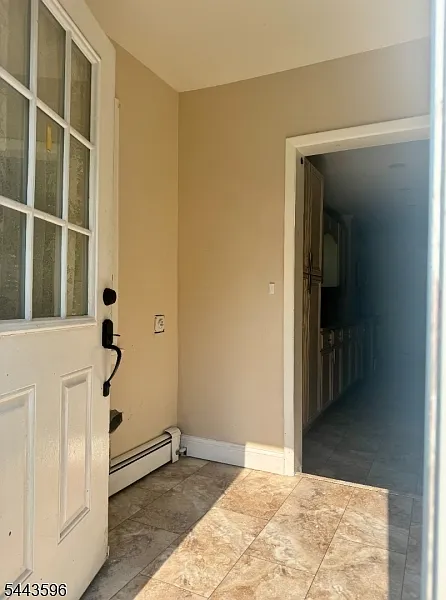4 bed, 2.5 bath, $3,450 — Photo 3
