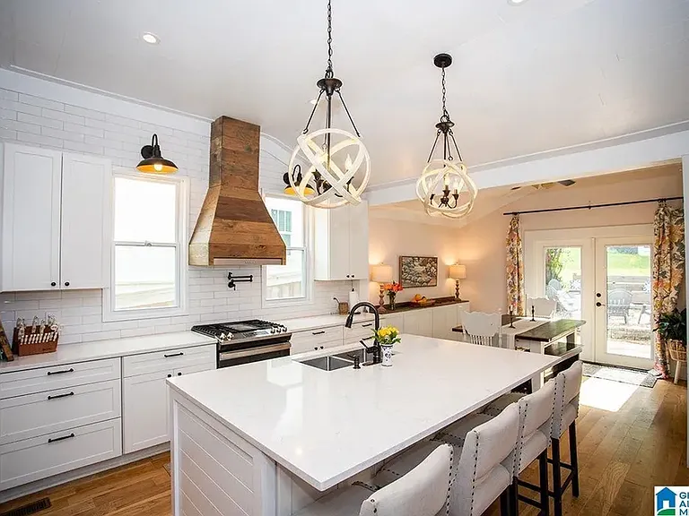 735 Branch Dr — Photo 7