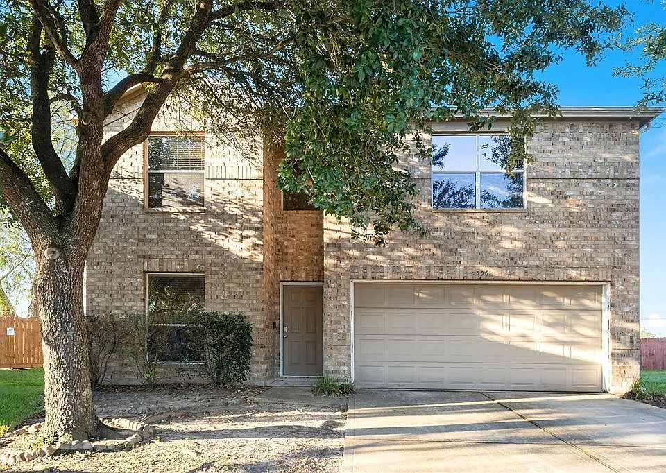 506 Salma Ct