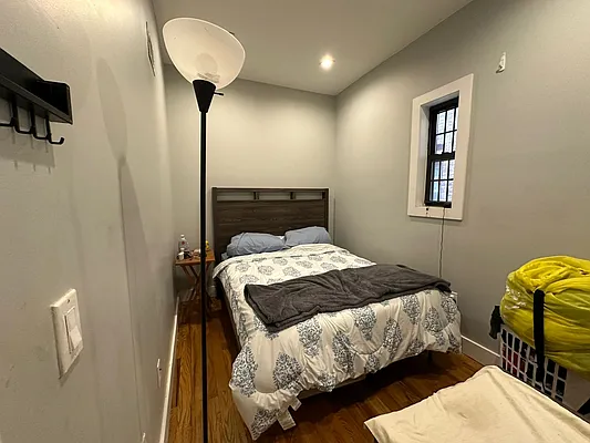 Rented by Yup Realty LLC | media 4