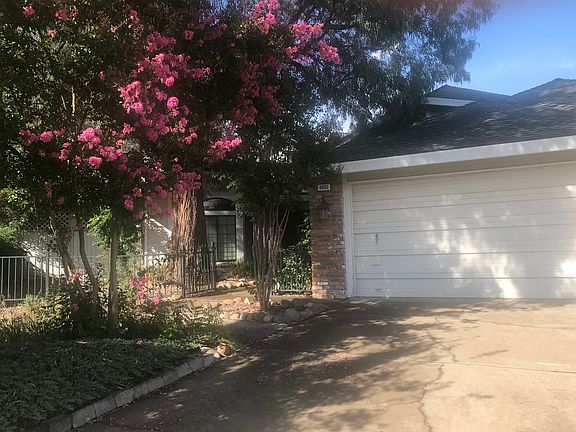2nd image of 4605 Lapis Ct
