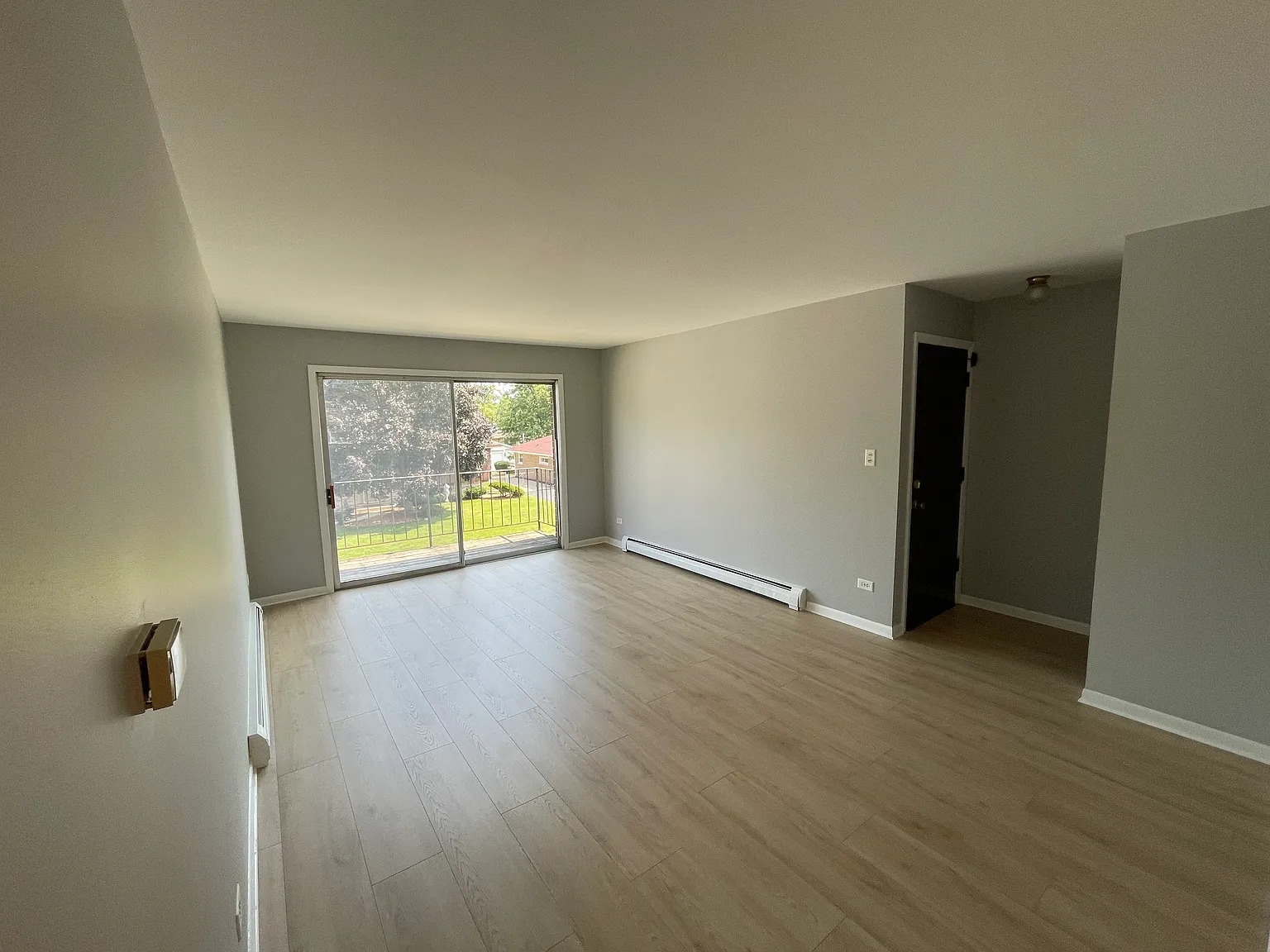 S 71st Ct, Worth — Photo 3