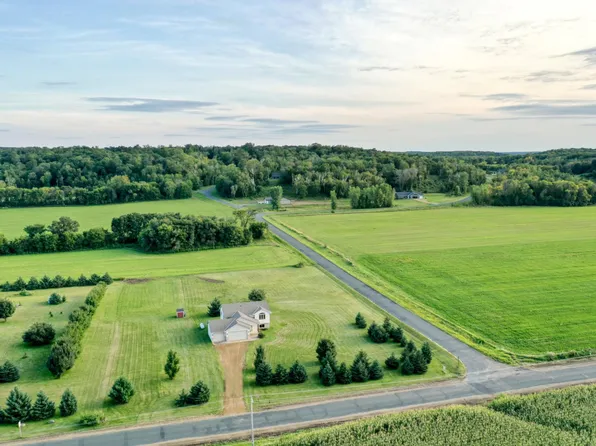 2718 55th Ave, Osceola, WI 54020