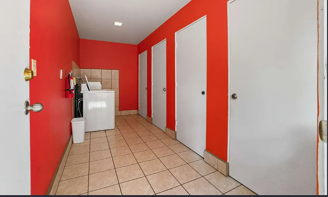 2 bed, 650 sqft, $2,150 — Photo 4