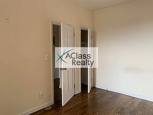 Rented by A Class Realty International | media 6