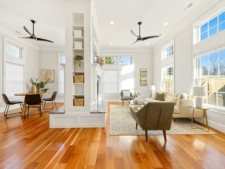 25 Carlisle Rd #R — Photo 4