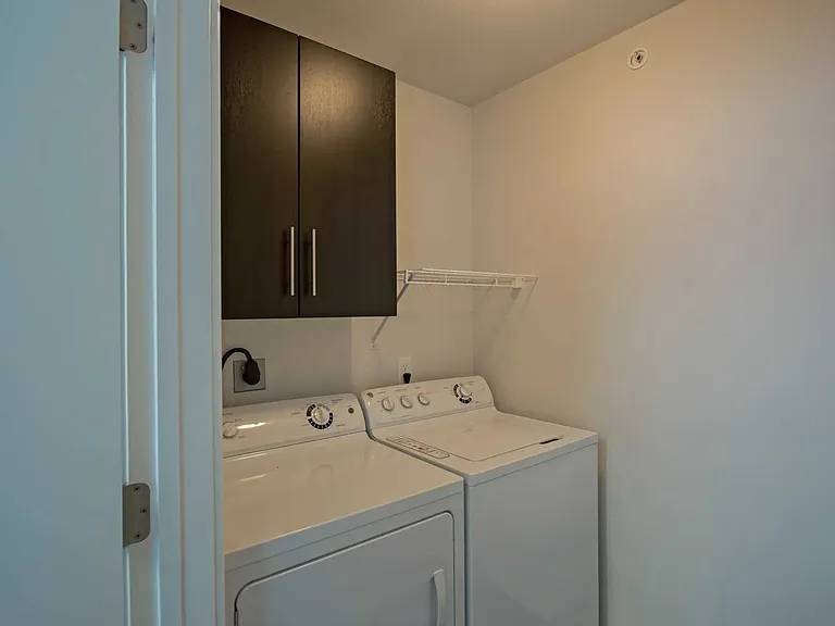 4th Street Lofts — Photo 27