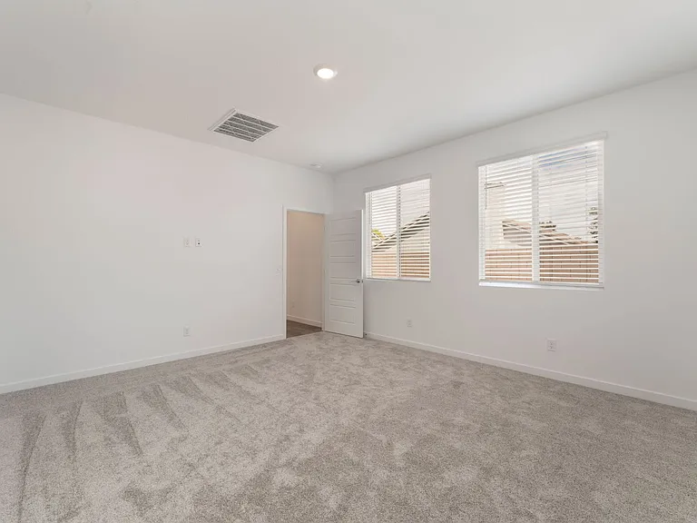 4136 Paragon Crest Ct — Photo 11
