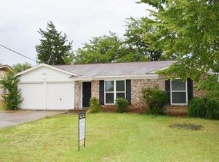 3406 Cheyenne St, Irving, TX 75062