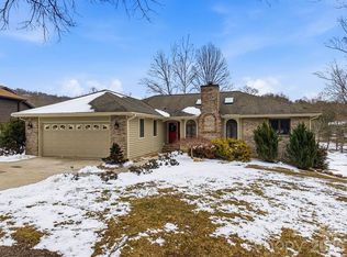 3100 Cove Loop Rd, Hendersonville, NC 28739