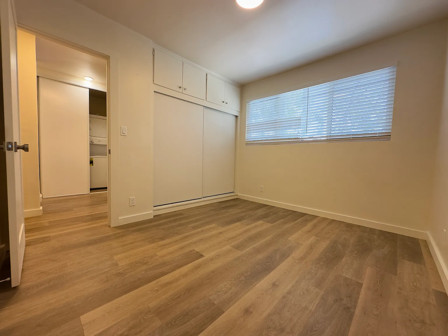 111 North La Cumbre Road - 12 — Photo 4