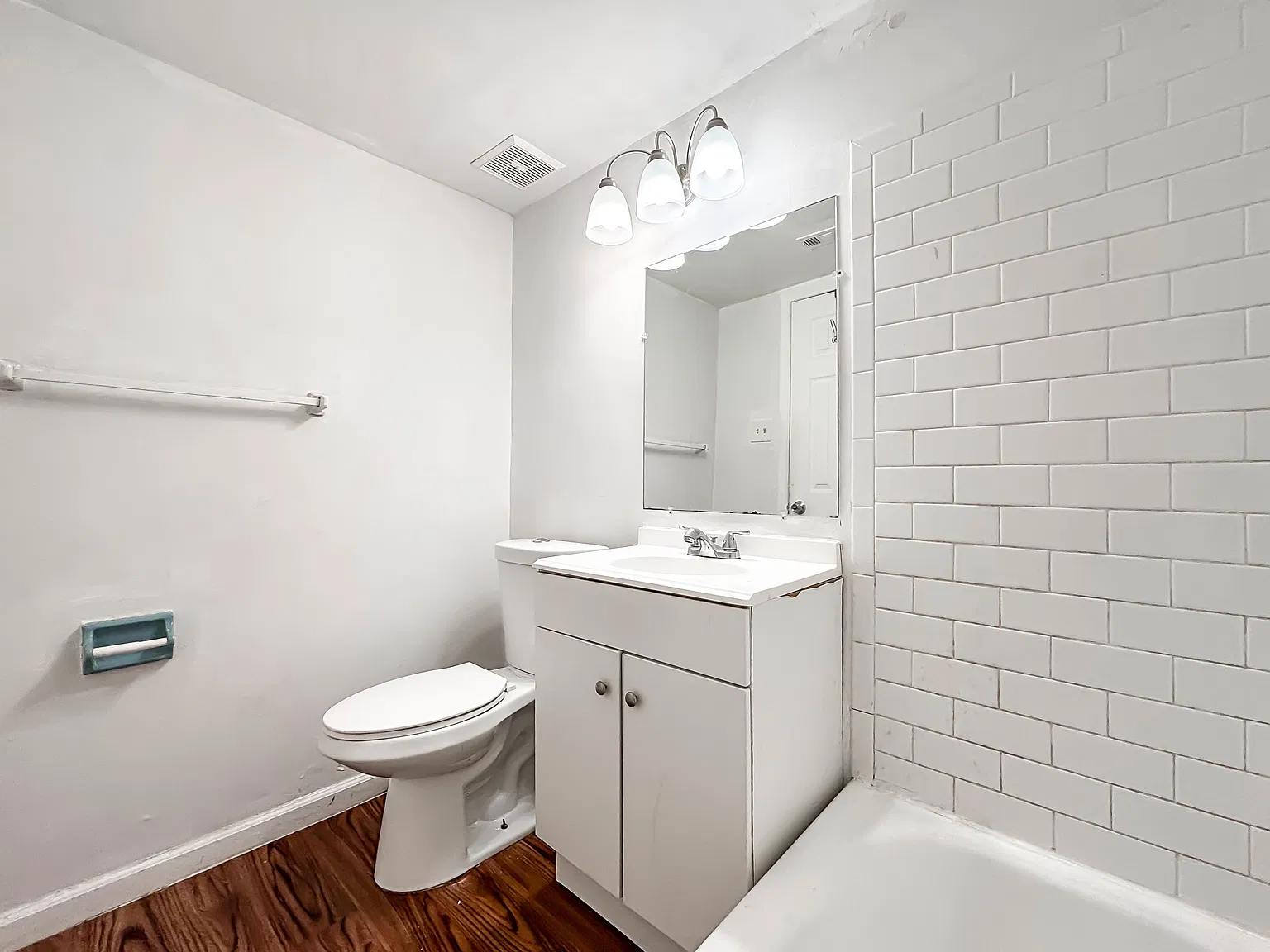 11380 Cherry Hill Rd — Photo 4