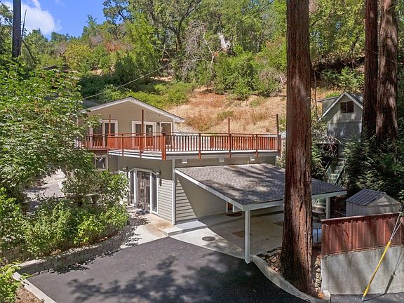 3rd image of 21599 Madrone Dr