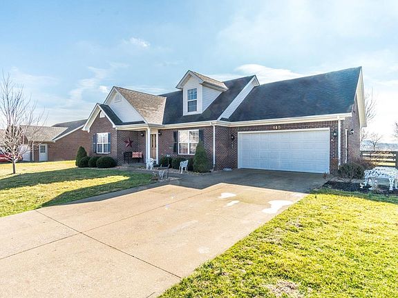 3rd image of 140 General Cleburn Dr