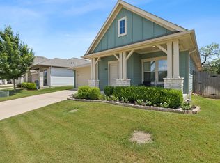 701 Phillips Ct, Mansfield, TX 76063