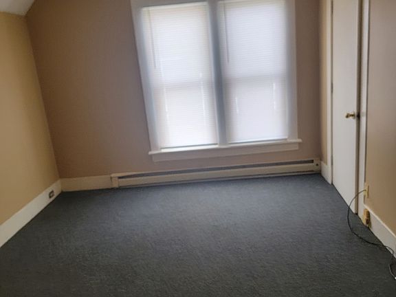 4th image of 123 Pearl St #123