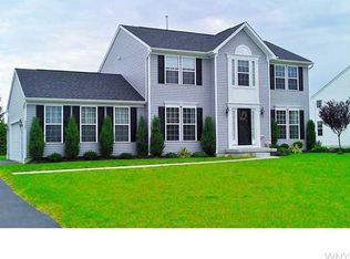 6382 Rebecca Rd, Lockport, NY 14094