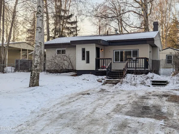 7042 Terry St, Anchorage, AK 99502