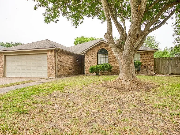 2322 Willow Dr — Photo 16