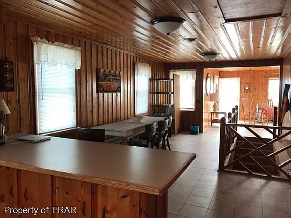 4th image of 3003 W Beach Dr