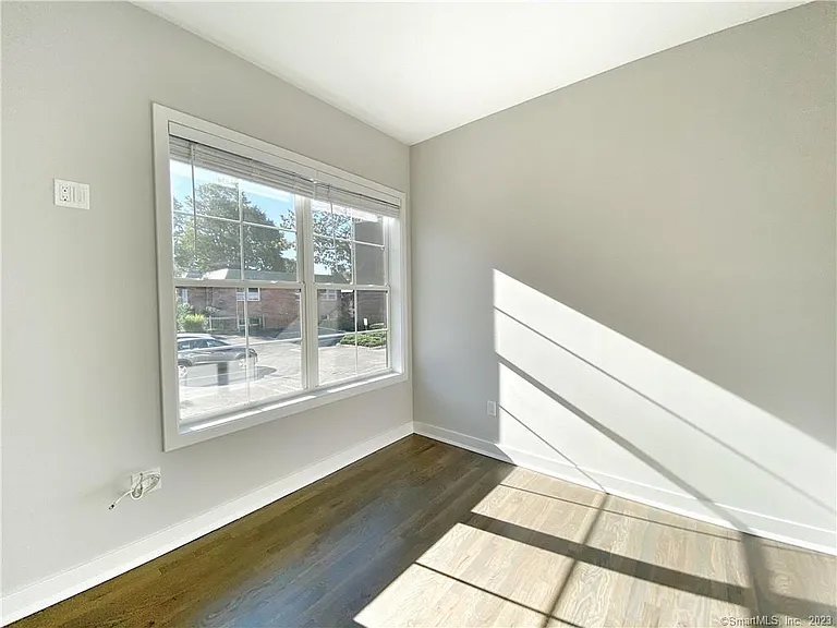 4 Berkeley St #2 — Photo 5