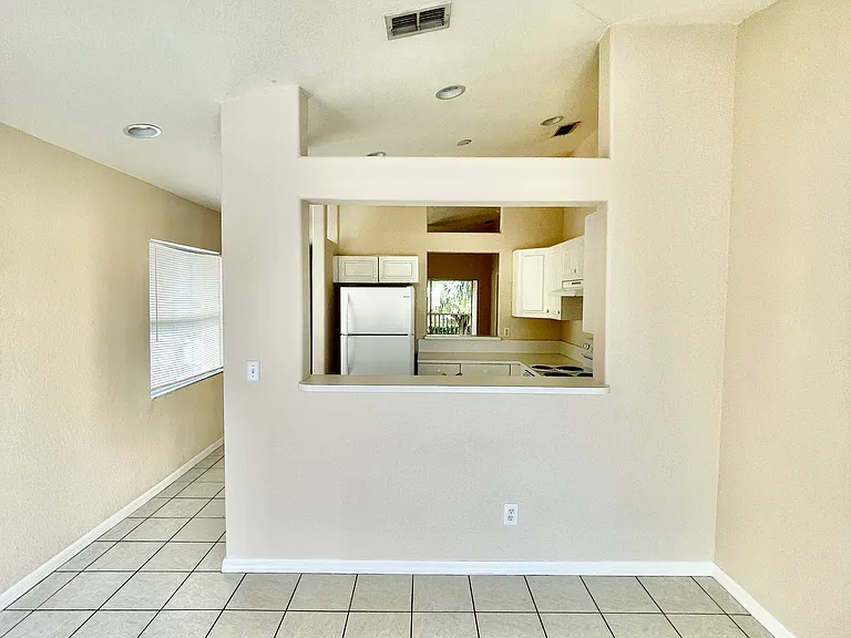 26747 Little John Ct #A — Photo 2