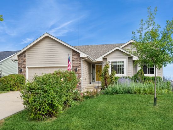 701 26th St SE, Altoona, IA 50009
