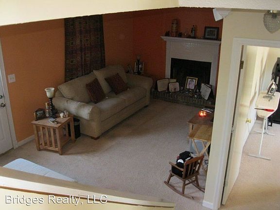 4th image of 2711 Loren Pkwy
