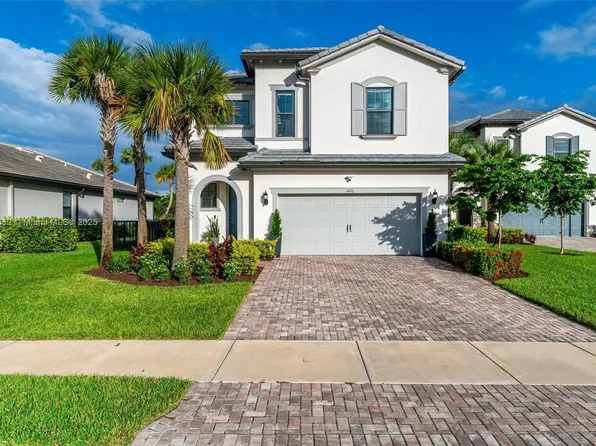 4470 Gramercy Dr, Oakland Park, FL 33309