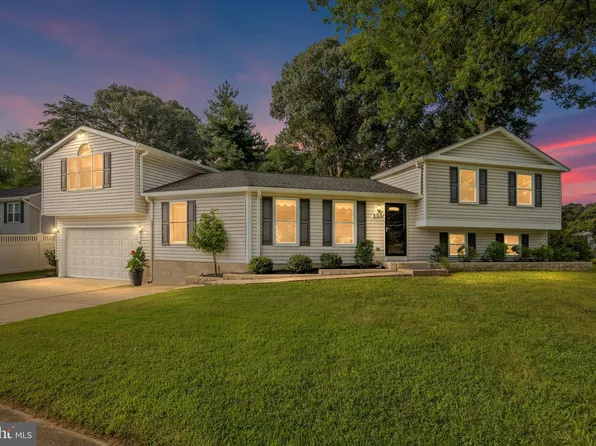 301 Raussell Pl, Severna Park, MD 21146