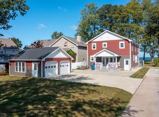 2008 Shore Dr, Huron, OH 44839