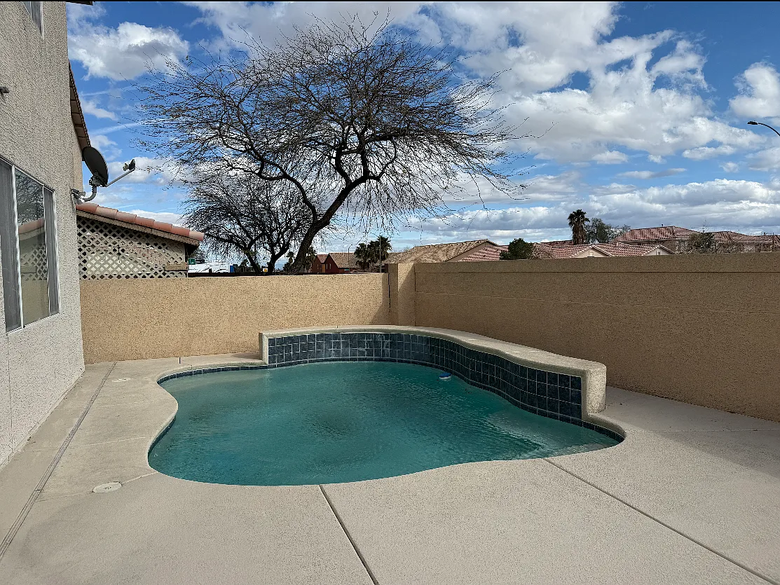 Building Photo - 9537 Sunshade Ct