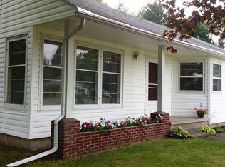 674 S Capital Ave, Athens, MI 49011