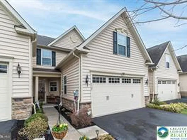 1127 Arbour Ln, Quakertown, PA 18951