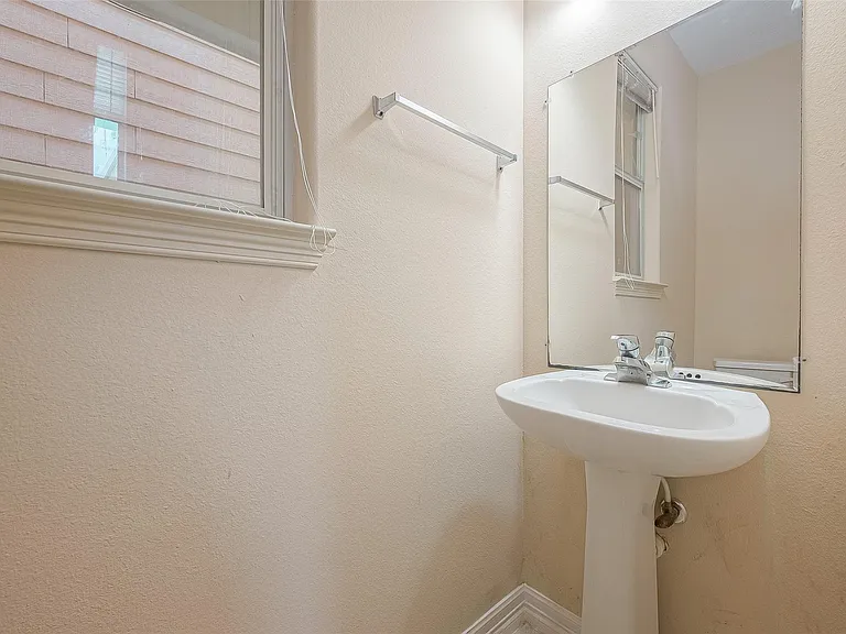 10355 Panther Point Dr — Photo 22