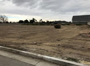 17305 Falling Creek Ave, Bakersfield, CA 93314