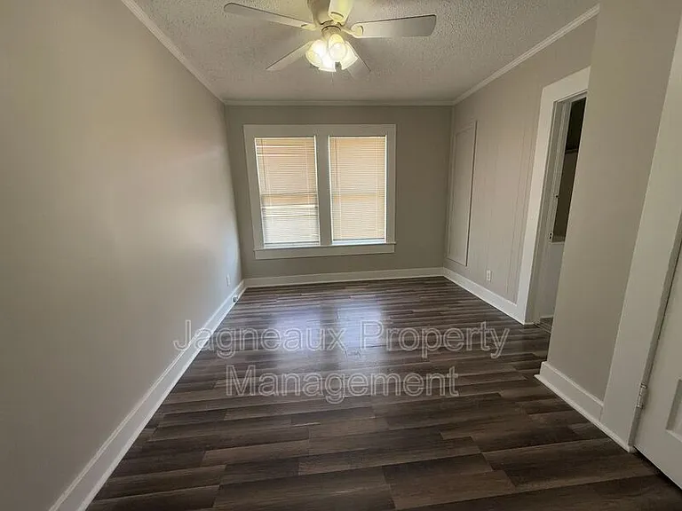 116 S Stanford St — Photo 5