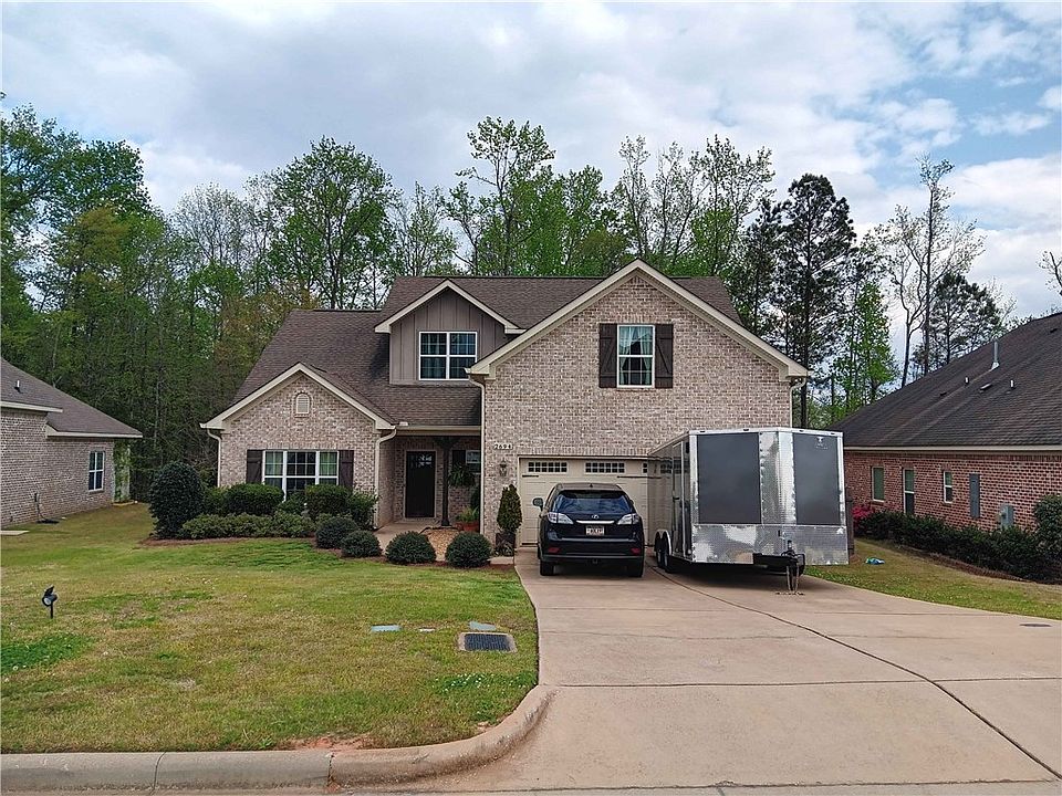 1st image of 2694 Sophia Ct