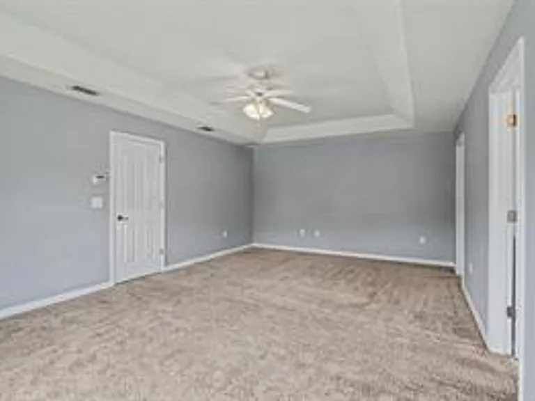599 Lake Eagle Ln — Photo 11