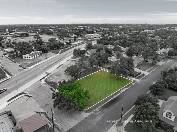 612 N 13th St, Waco, TX 76707