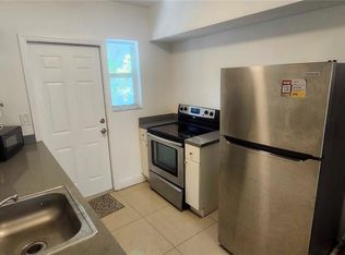 1050 98th St APT 2W, Miami Beach, FL 33154