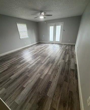 5th image of 76 Carriage Ln Unit 7