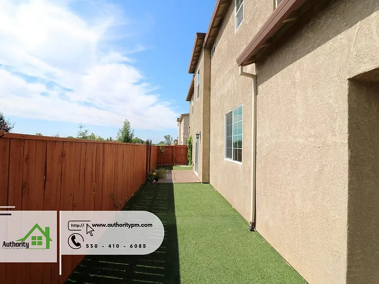671 Mission De Oro Dr — Photo 33