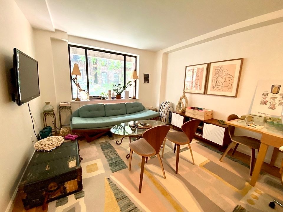 1st image of 259 Elizabeth St APT 3C