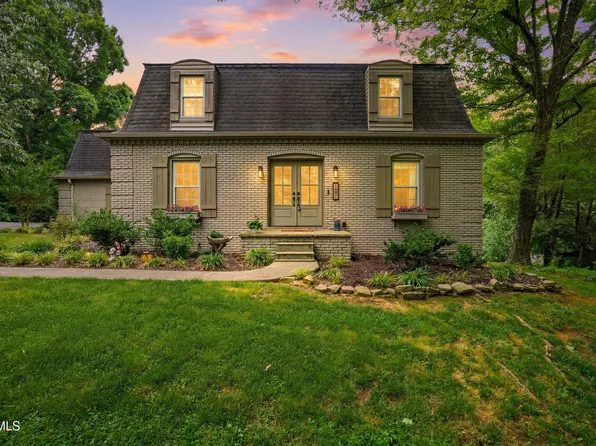 901 Beechwood Dr, Kingsport, TN 37663