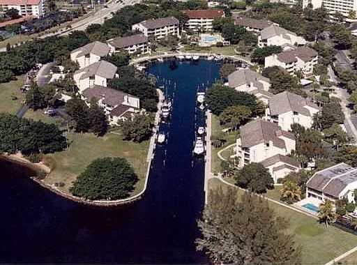 2nd image of 1109 Marine Way E APT L4l
